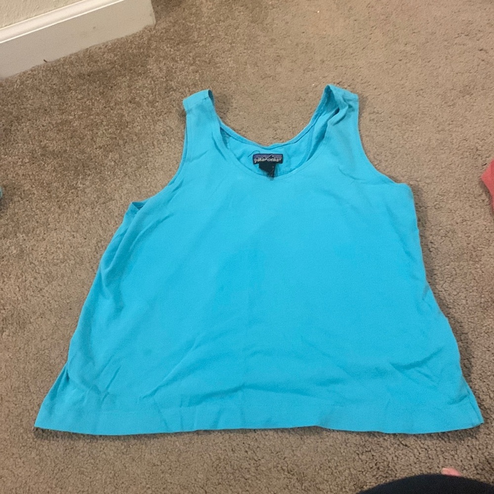 Women’s patagonia tank top